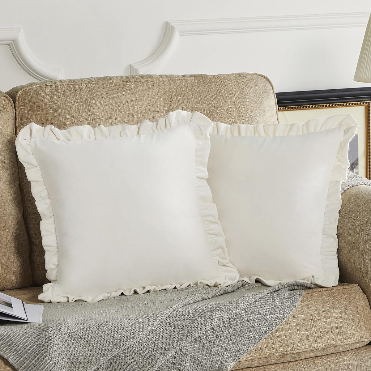 SnelShoppen - Velvet Kussenhoezen Set van 2 50x50CM Vierkante Ivoor Kussenhoezen met Kreukrand voor Bank en Slaapkamer, Luxe Zachte Decoratieve Kussen