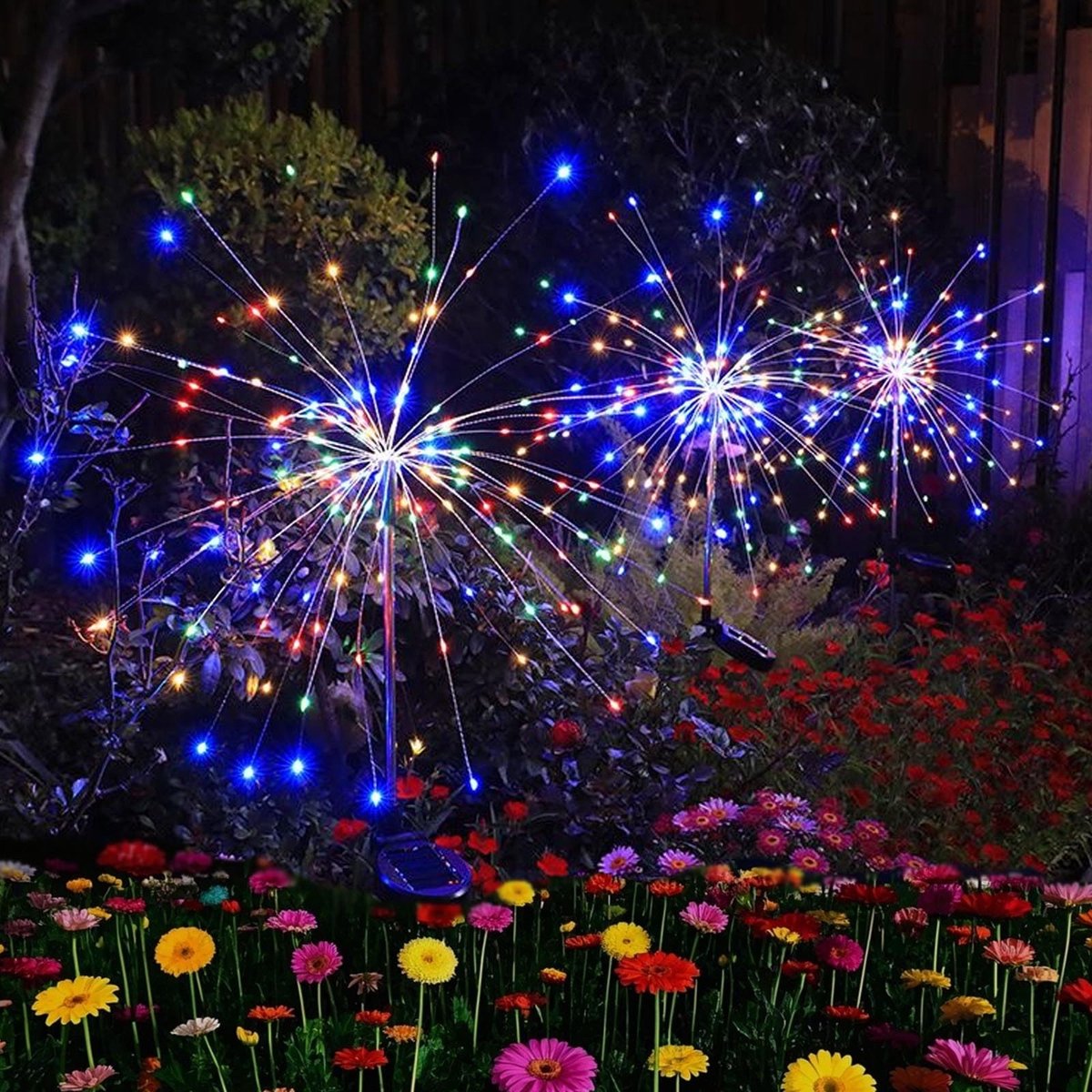 Omgoods - Solar Tuinverlichting met 150 LED's en 8 Modusinstellingen