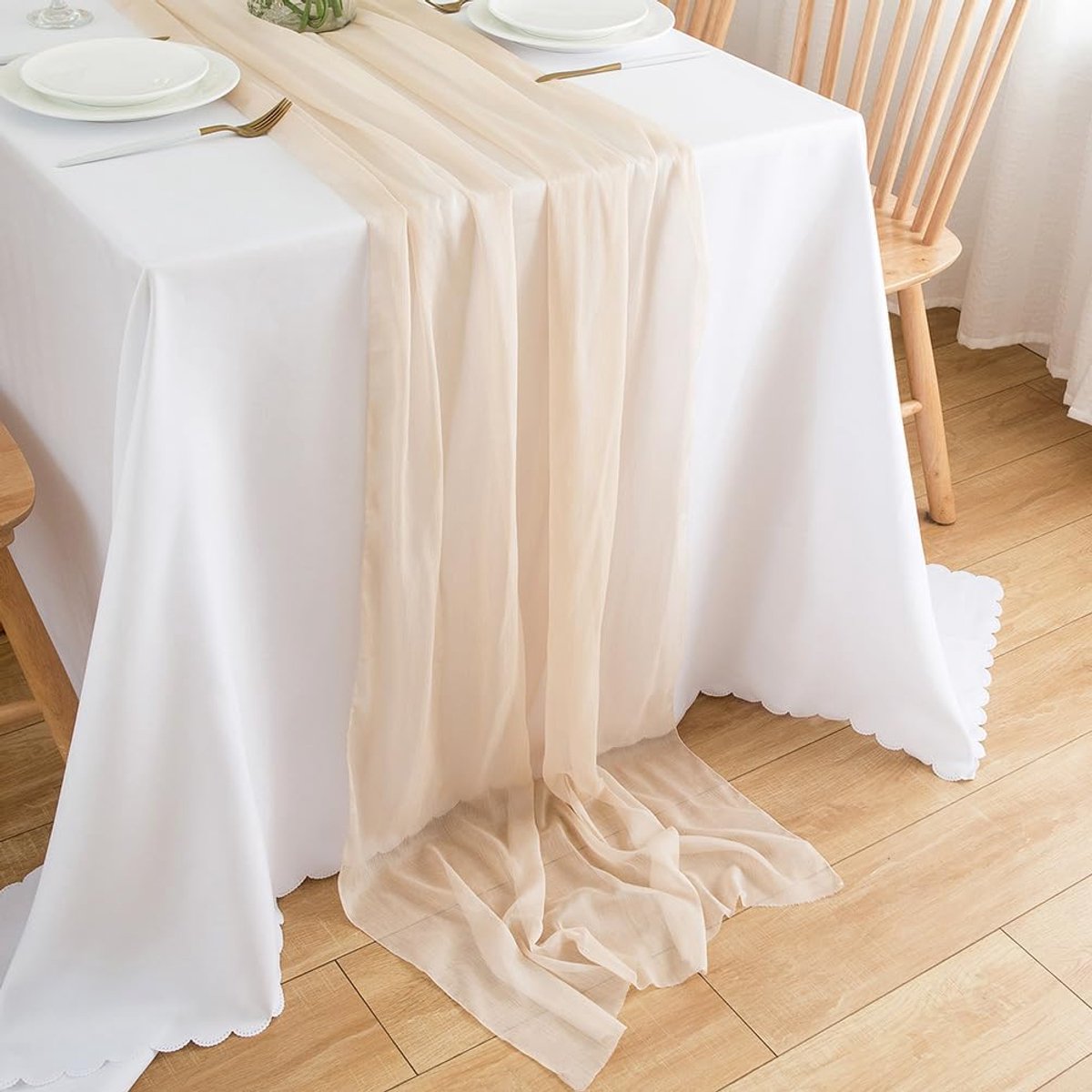 SnelShoppen - Chiffon Tafelrunner Decoratief 70 x 400 cm - Natuurlijke Beige - Dunne Tafeldecoratie voor Verjaardagen, Trouwen, Feestjes en Speciale G