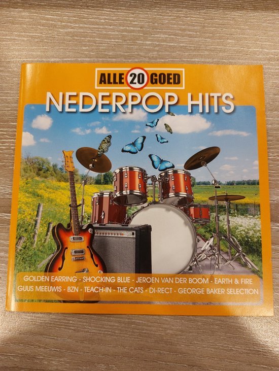 Albumhoes met de titel 'ALLE 20 GOED NEDERPOP HITS'. Met op de voorgrond een elektrische gitaar en een drumstel, omringd door vlinders en op een achtergrond van een zonnige weide.