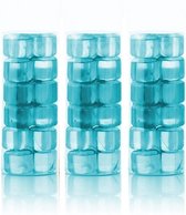 54x Plastic herbruikbare blauwe ijsklontjes/ijsblokjes gekleurd - Kunststof ijsblokjes blauw - Verkoeling artikelen - Gekoelde drankjes maken