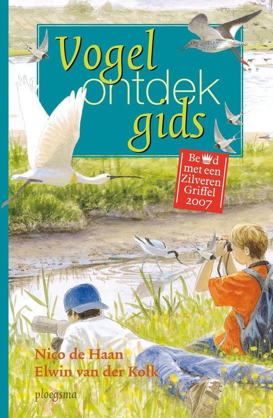 Boek 'Vogel ontdek gids' met zilveren griffel 2007, Nico de Haan, Elwin van der Kolk. Twee kinderen kijken naar vogels.