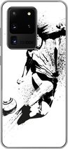 Geschikt voor Samsung Galaxy S20 Ultra hoesje - Een illustratie van een persoon die een voetbal richting doel schiet - Jongens - Jongetje - Kind - Siliconen Telefoonhoesje