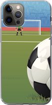 Geschikt voor iPhone 12 Pro hoesje - Een illustratie van een voetbal op het veld in het stadion - Jongens - Meiden - Kids - Siliconen Telefoonhoesje