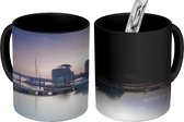 Magische Mok - Foto op Warmte Mok - De haven van Cardiff met een paarse hemel - 350 ML