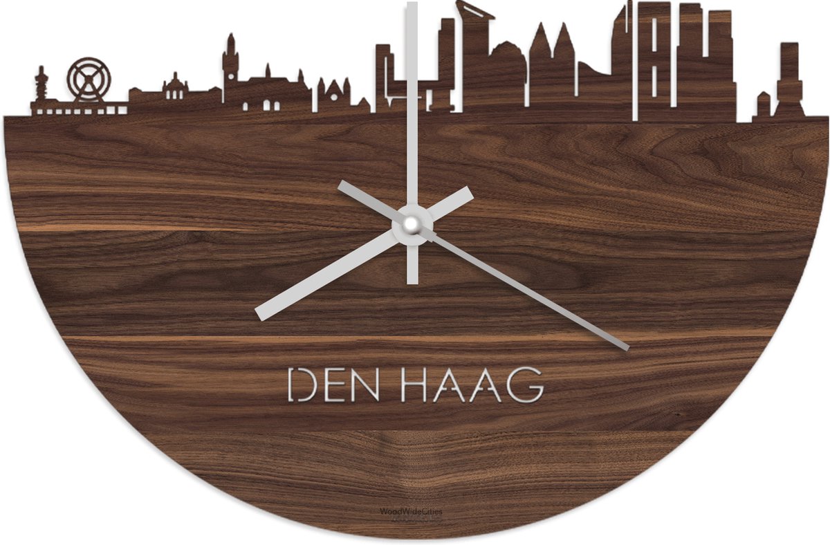 Skyline Klok Den Haag Notenhout - Ø 40 cm - Stil uurwerk - Wanddecoratie - Meer steden beschikbaar - Woonkamer idee - Woondecoratie - City Art - Steden kunst - Cadeau voor hem - Cadeau voor haar - Jubileum - Trouwerij - Housewarming - WoodWideCities