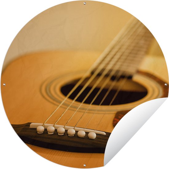 Tuincirkel Schuine kijk op een akoestische gitaar - 120x120 cm - Ronde Tuinposter - Buiten XXL / Groot formaat!