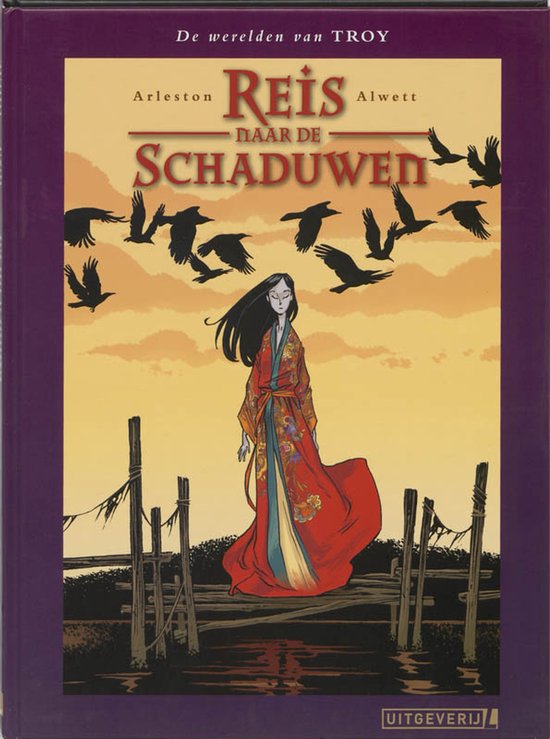 Een vrouw in een rode kimono staat voor een zonsondergang, omringd door vliegende kraaien.