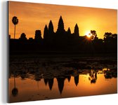 Wanddecoratie Metaal - Aluminium Schilderij Industrieel - Rode lucht boven de Angkor Wat in Cambodja - 30x20 cm - Dibond - Foto op aluminium - Industriële muurdecoratie - Voor de woonkamer/slaapkamer