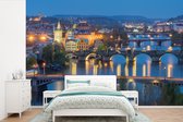 Papier peint photo vinyle - Image de Prague avec des ponts la nuit largeur 525 cm x hauteur 350 cm - Tirage photo sur papier peint (disponible en 7 tailles)
