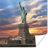 Poster Vrijheidsbeeld in New York tijdens zonsondergang - 100x100 cm XXL