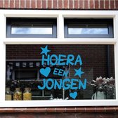 Raam Sticker Hoera Een Jongen -  Rood -  120 x 141 cm  - raam en deurstickers - geboorte stickers  alle - Muursticker4Sale