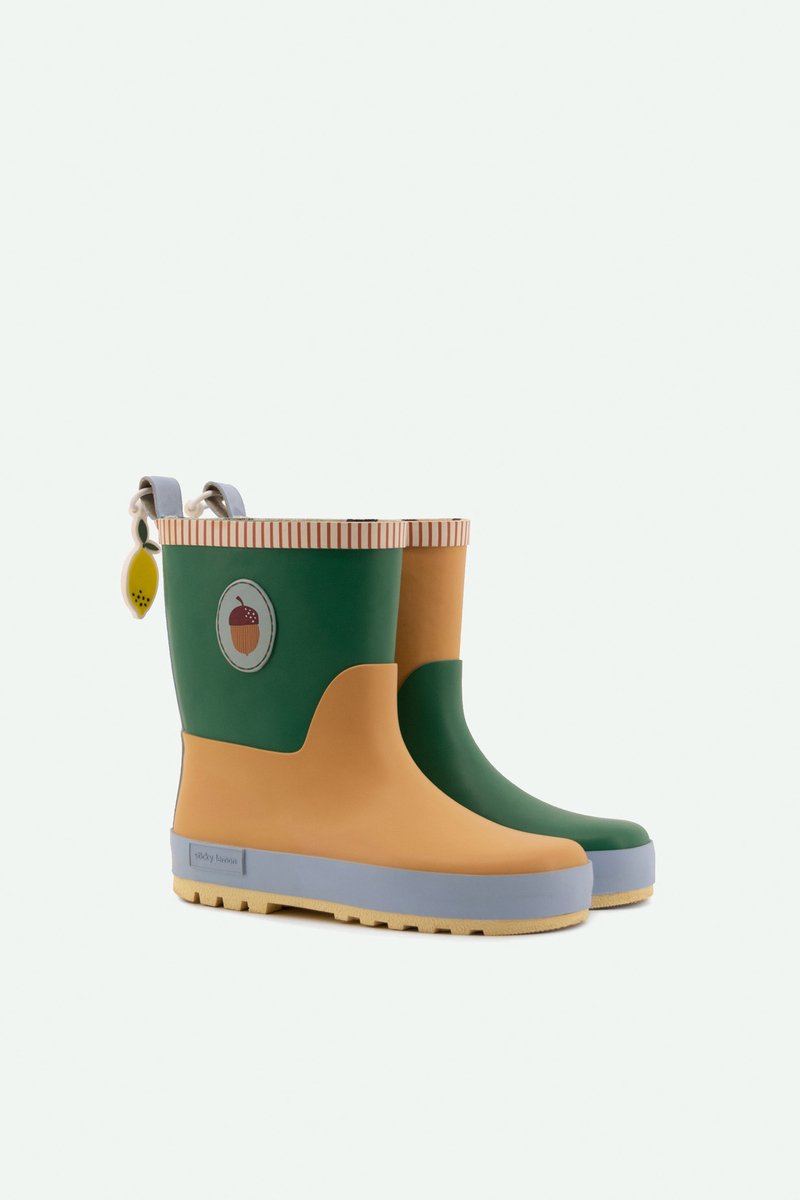Sticky Lemon - regenlaarzen - ontmoet me in de weilanden - eikel