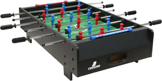 Compacte zwarte voetbaltafel met blauwe en rode spelers en groen speelveld.