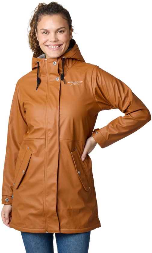 Revolution Race regenjas voor dames: de Typhoon jacket Revolution Race regenjas voor dames: de Typhoon jacket