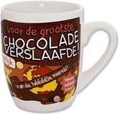 Mok - Cartoon Mok - Voor de grootste Chocolade Verslaafde - Gevuld met een toffeemix - In cadeauverpakking met gekleurd krullint