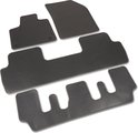 Set van 4 zwarte auto-interieurmatten met gestippeld profiel voor een Peugeot 5008.