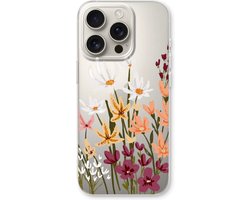Case Company® - Hoesje geschikt voor iPhone 16 Pro hoesje - Painted wildflowers - Soft Cover Telefoonhoesje - Bescherming aan alle Kanten en Schermrand
