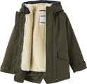 Groene parka open met capuchon en beige teddy voering.