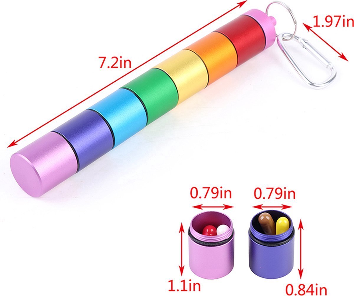 Goedkoopste Scoby - Pillendoosje - Draaibaar Pillentorentje - Aluminium - 8 Vakken - Met Karabijnhaak - Multicolor