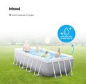 Familie geniet van een Bestway rechthoekig zwembad in de tuin, met een waterdruppelicoon.