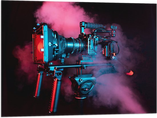 Vlag - Professionele Fotocamra in de Rode Rook - 80x60 cm Foto op Polyester Vlag
