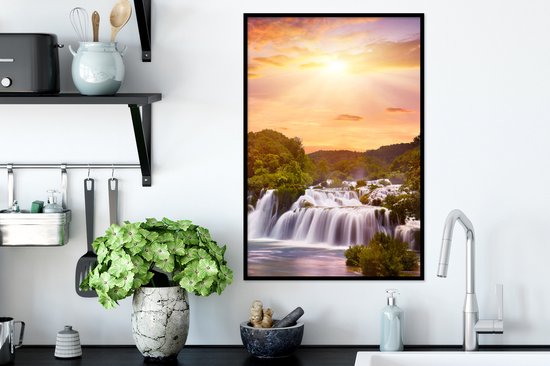 Cadre photo avec affiche - Cascade - Paysage - Soleil - Nuages ​​- Coucher de soleil - 40x60 cm - Cadre pour affiche