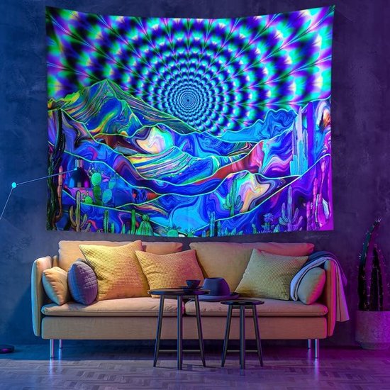 Ulticool - Montagnes Cactus Soleil - Glow in the Dark Tapisserie Décoration Magic - Psychédélique - Lumière noire Party Tapisserie Fond Tissu - 200x150 cm - Toile de Fond UV Lampe Réactive - Groot Tapisserie - Affiche - Siècle des Lumières Néon Fluor