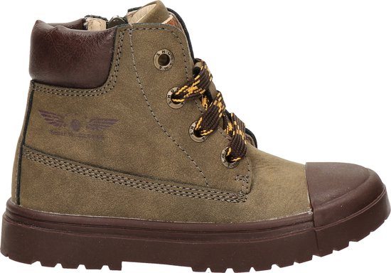 Donkergroene leren veterboot met bruine neus en details, rits aan de zijkant.