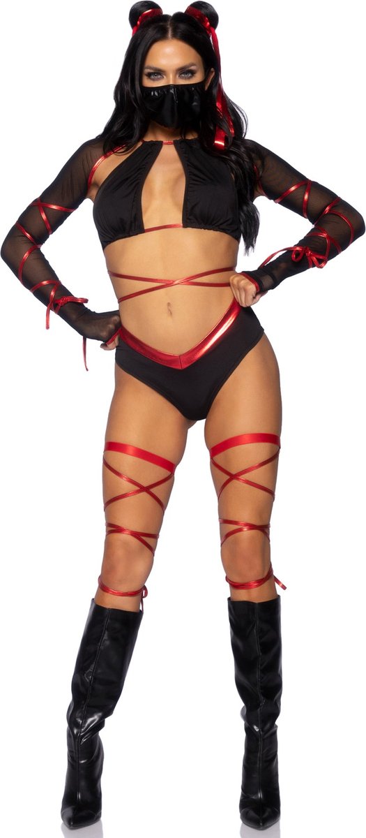 Sexy Ninja Babe