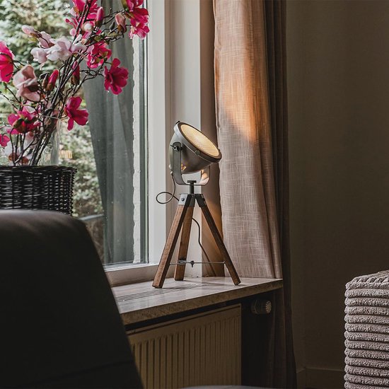 japandi stijl tafellamp natuurlijk hout met beige linnen kap