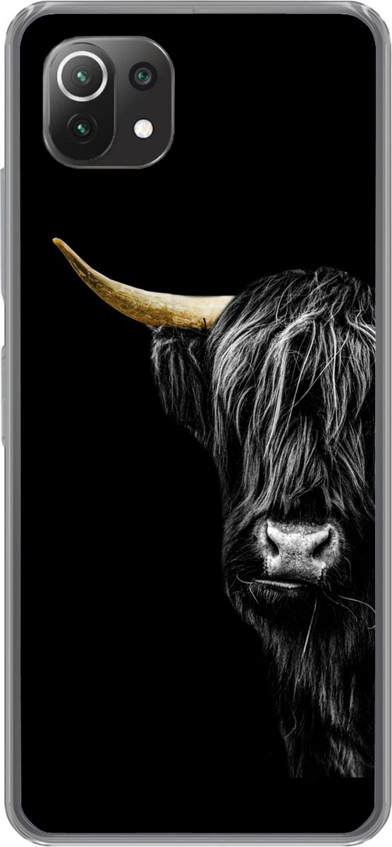 Telefoonhoesje Geschikt voor Xiaomi 11T hoesje - Schotse hooglander - Koeien - Goud - Siliconen Telefoonhoesje Telefoonhoesje