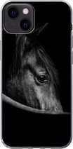 Telefoonhoesje Geschikt voor iPhone 13 hoesje - Paarden - Portret - Zwart - Dieren - Siliconen Telefoonhoesje