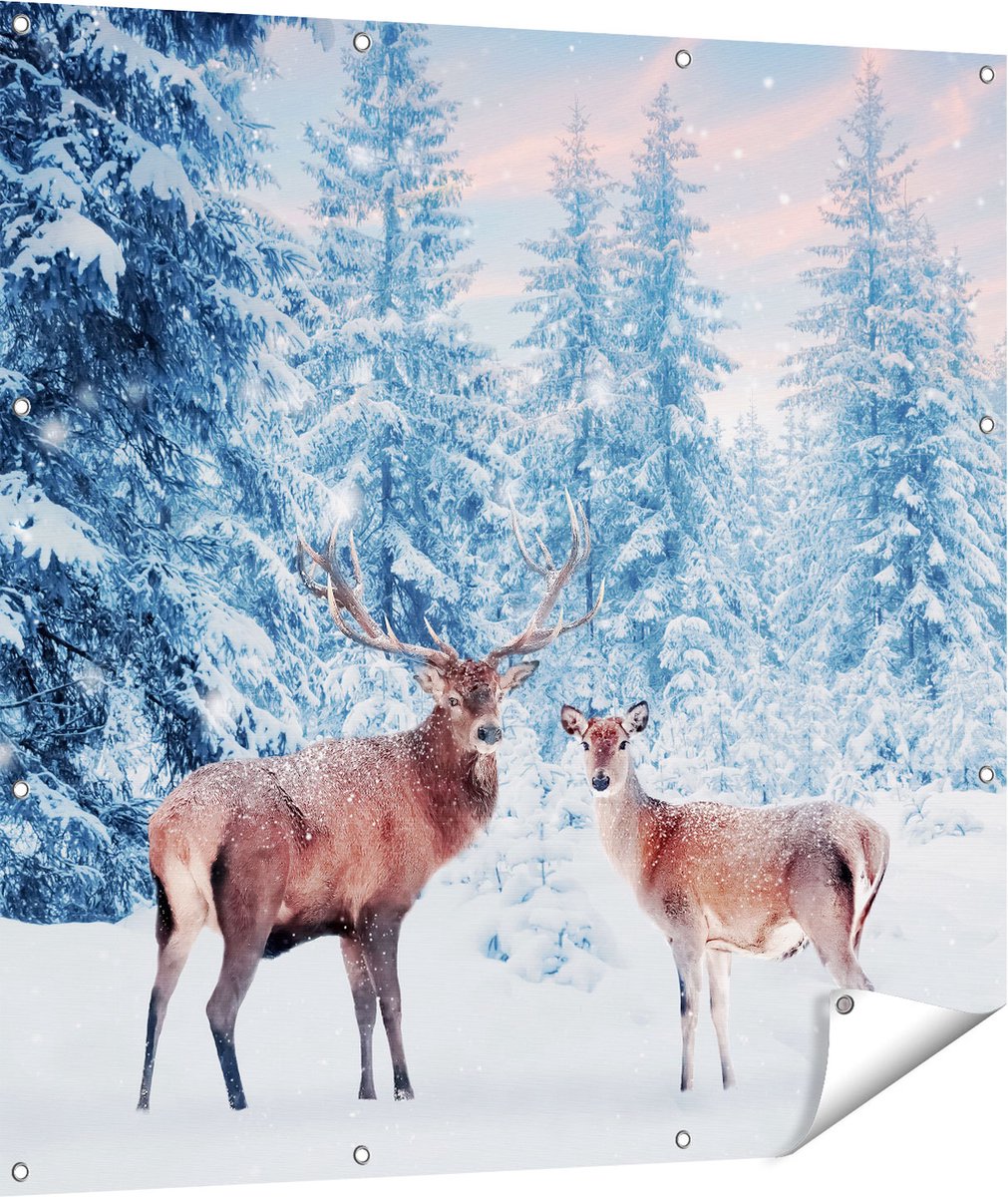 Gards Tuinposter Twee Herten in het Bos met Sneeuw - 110x110 cm - Tuindoek - Tuindecoratie - Wanddecoratie buiten - Tuinschilderij Multikleur