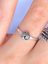 Zilveren ring Love Knot