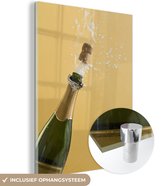 MuchoWow® Peinture sur verre - Bouteille de Champagne en cours d'ouverture - 90x120 cm - Peintures sur verre acrylique - Photo sur Glas