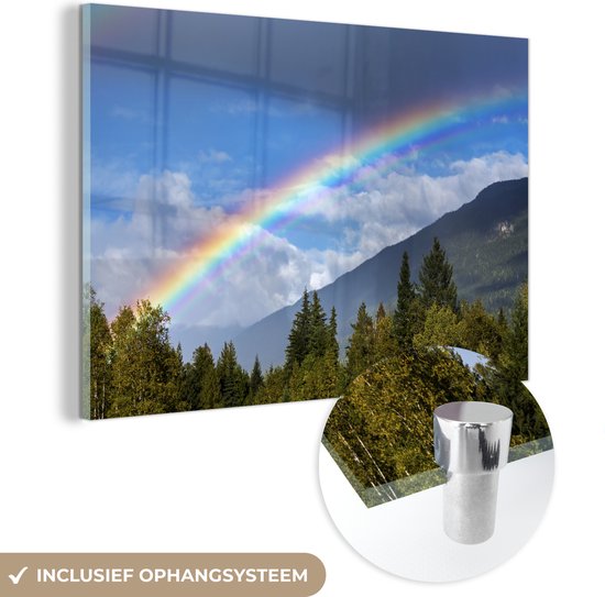 Glasschilderij - Een duidelijke regenboog over de bergen - Acrylglas Schilderijen - Foto op Glas