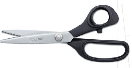 KAI Trümmers Tailor's Shears 2223/R/9