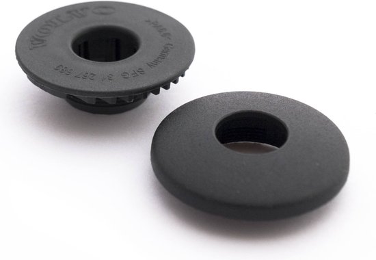 Deux clips de fixation noirs en plastique pour tapis de voiture.