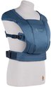 Blauwe Ergobaby draagzak op mannequin.