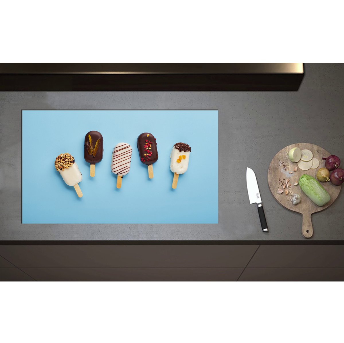 Inductieplaat Beschermer - Chocolade Ijsjes met Toppings - 85x50 cm - 2 mm Dik - Inductie Beschermer - Bescherming Inductiekookplaat - Kookplaat Beschermer van Zwart Vinyl