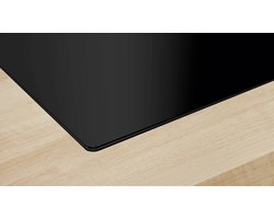 Bosch PVQ811H26E - Inbouw elektrische kookplaat - Inductie - 4 branders - 7400w zwart - Geïntegreerde afzuiging