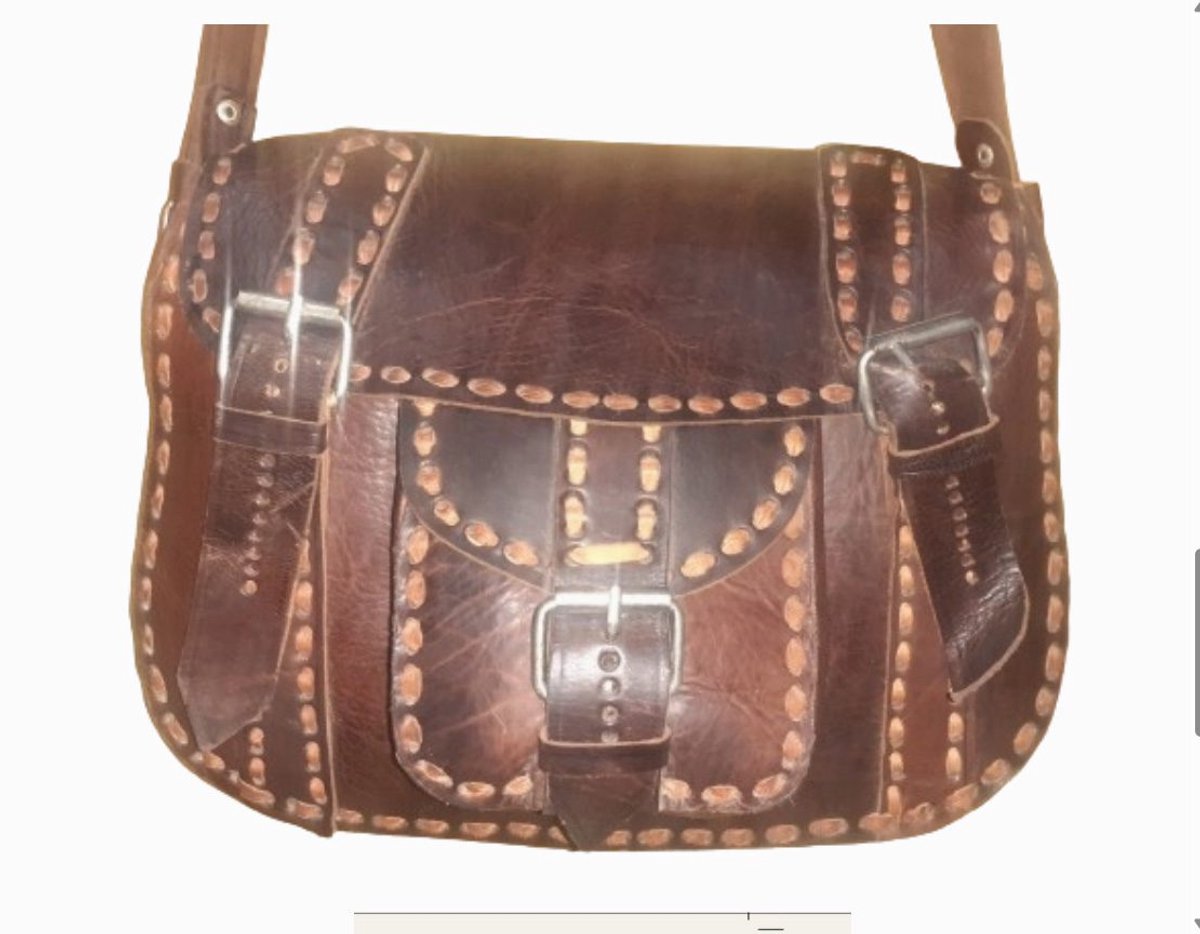 Handgemaakte leren tas uit Marokko met twee gespen - een vaak voorkant - ovale schouder tas van rund leer
