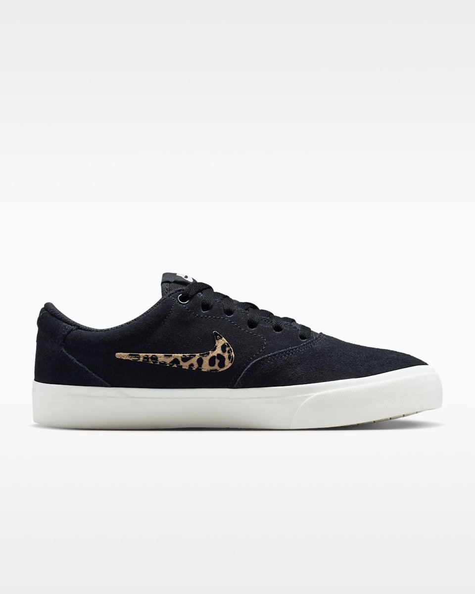 Nike Charge Suede Special Edition Sneaker Zwart
