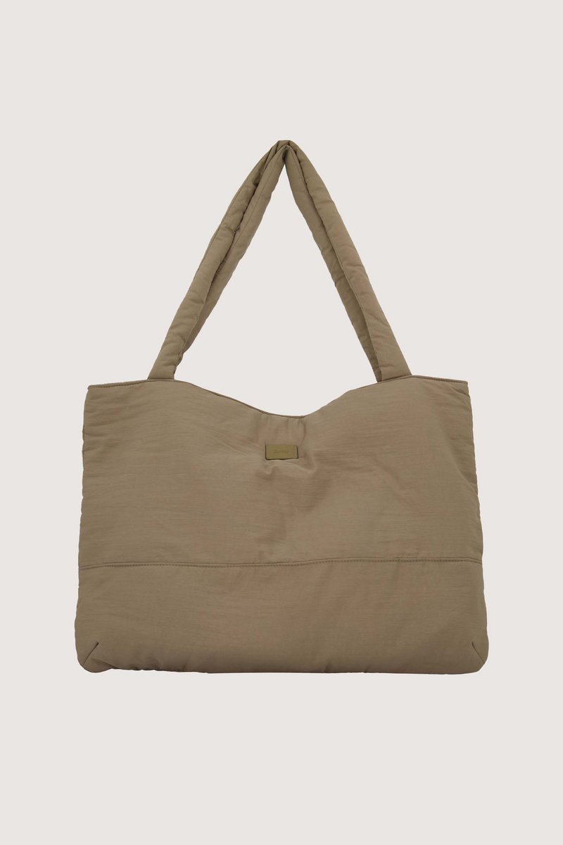 Zusss Nylon Shopper Bulky 100% Polyamide Soft Sand