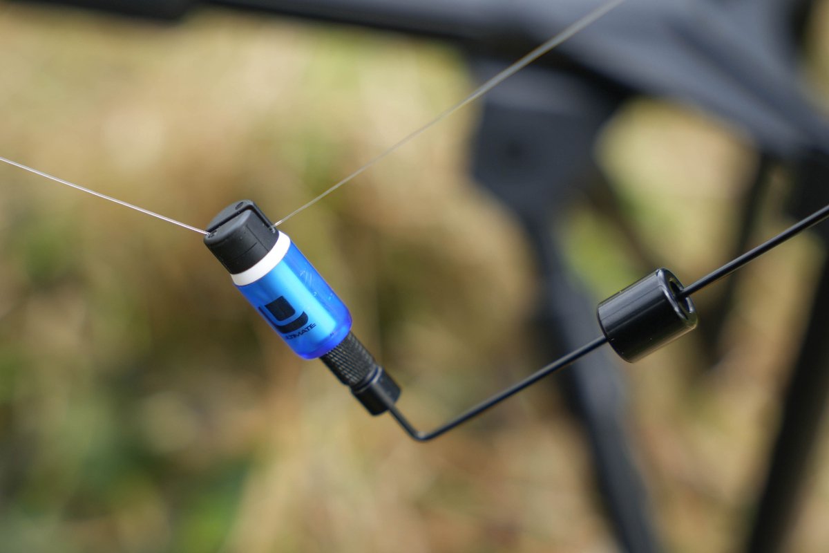 Ultimate Bionic Swing Indicator - Blue - Hanger