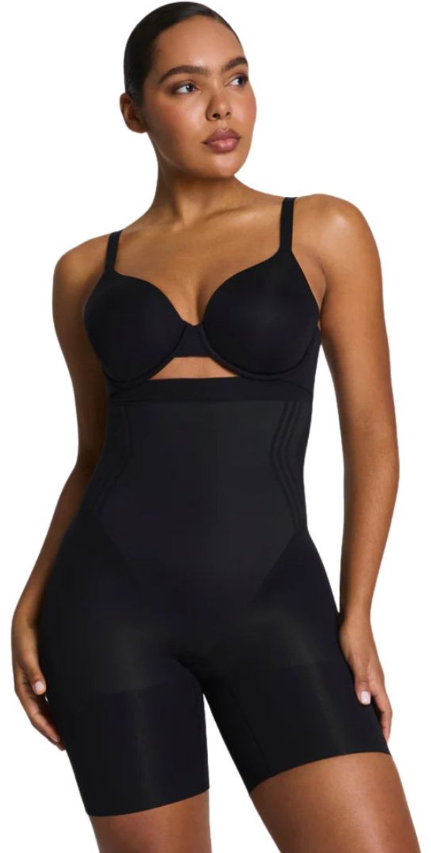 SPANXsculpt GoFigure High Waist Midthigh Short - Maat M - Kleur Zwart