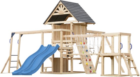 Structure de jeu en bois avec double toboggan bleu, balançoires et mur d'escalade, isolé sur fond blanc.