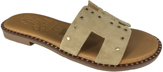 Pantoufle Oh My Sandals 5840 en daim chameau avec studs | Bonne Shoe