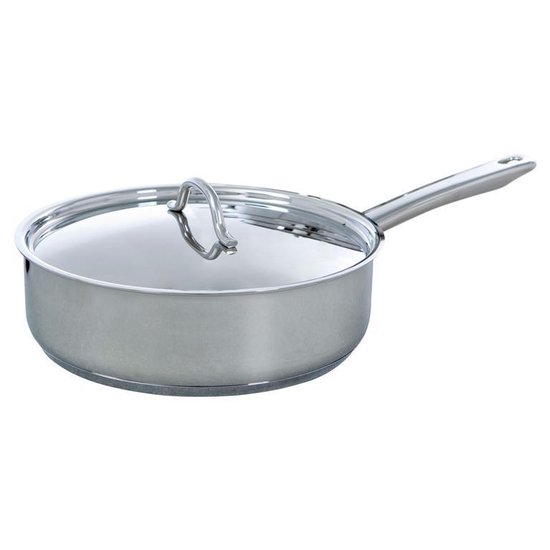 RVS pan met deksel en steel op witte achtergrond